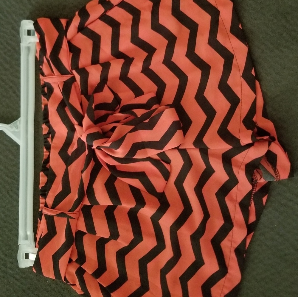 Shorts Flare OR/BLK